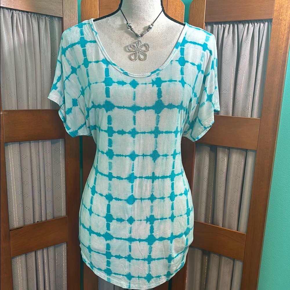 Lands' End Turquoise and White Dolman Sleeve Relaxed Tee